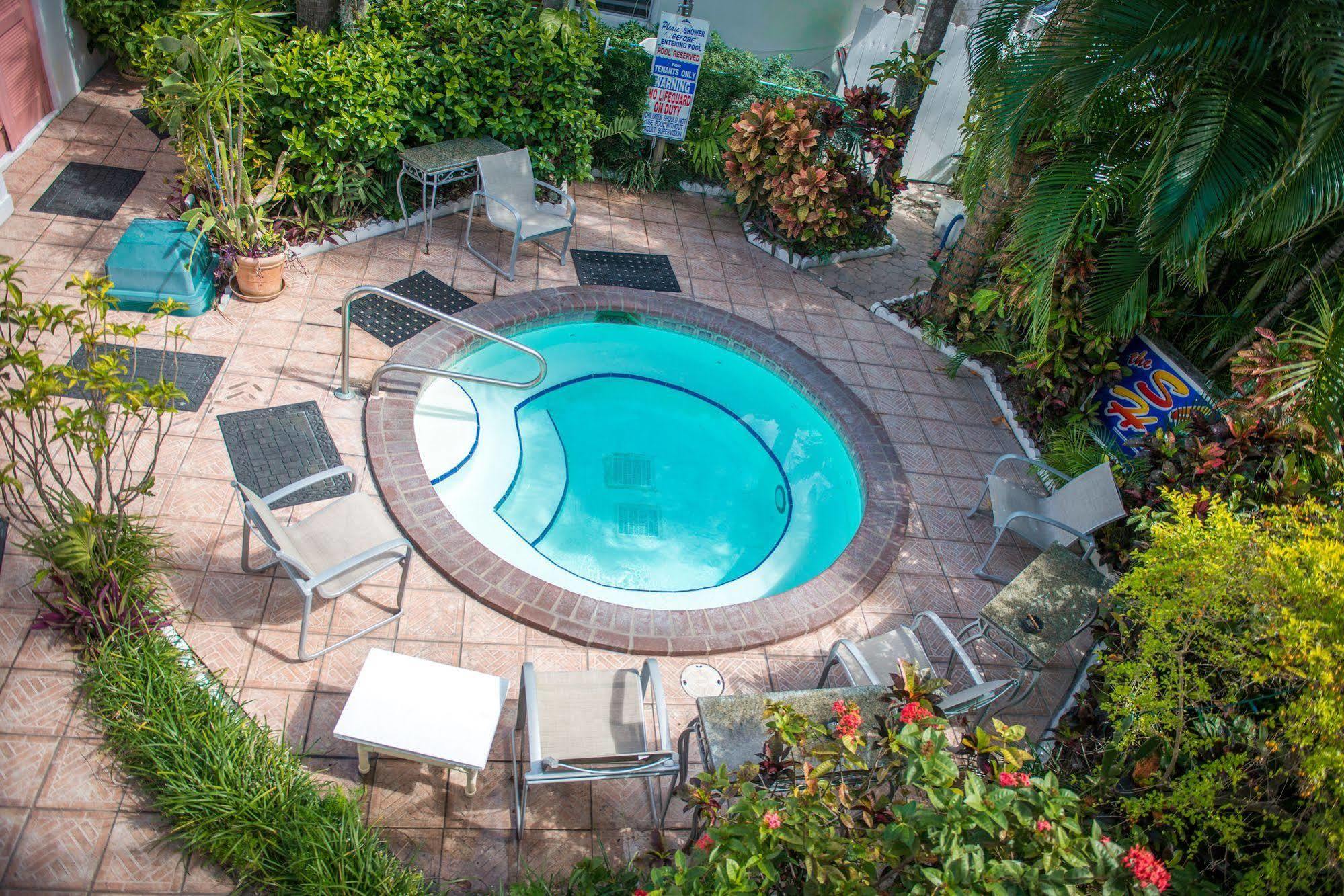 Shore Haven Resort Inn Lauderdale-by-the-Sea Exterior photo